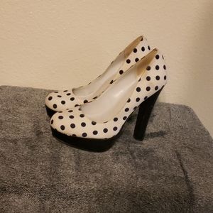 polka-dot heels